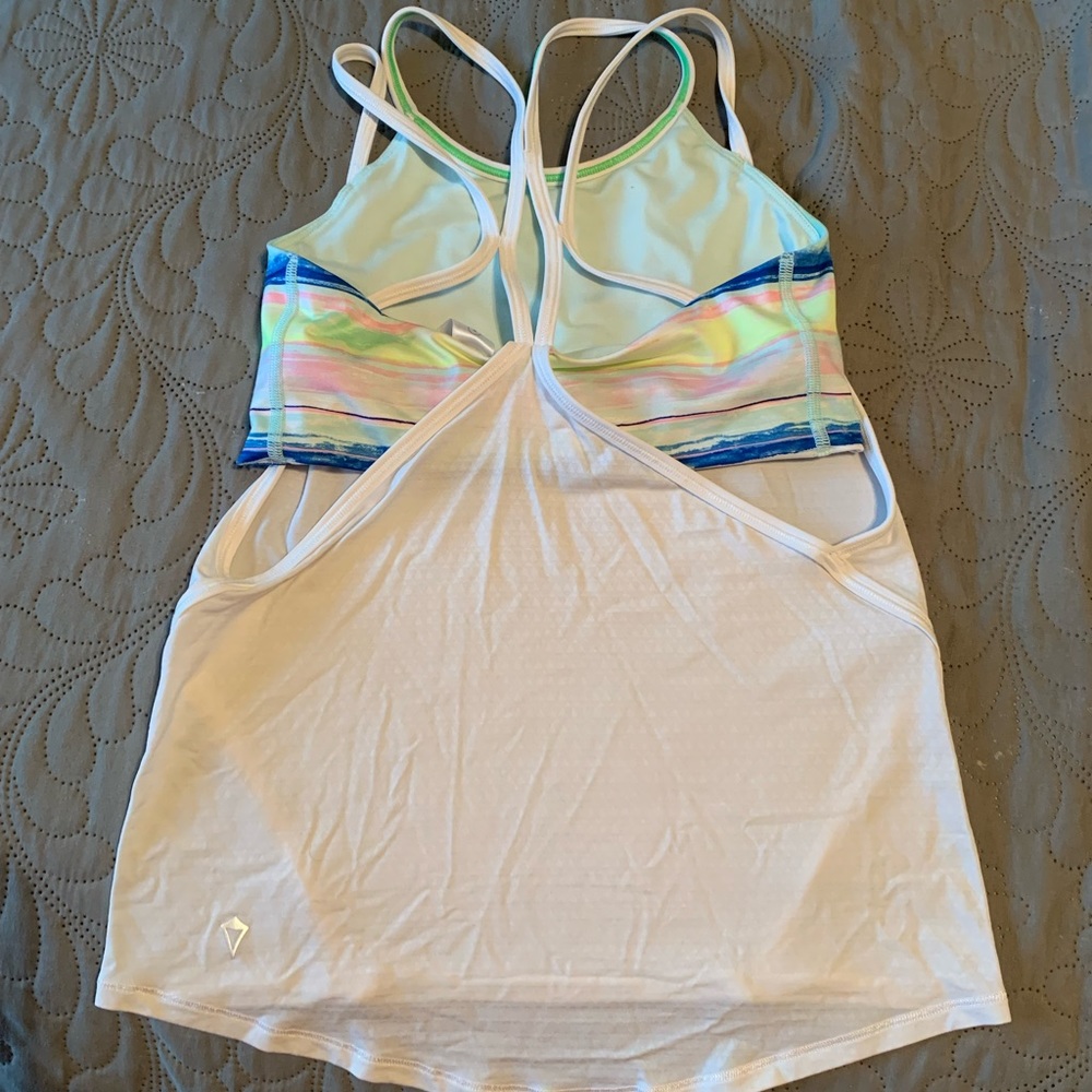 Ivivva tank top